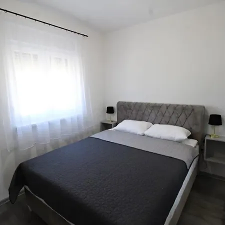 Mell's - Blue Appartement Pula